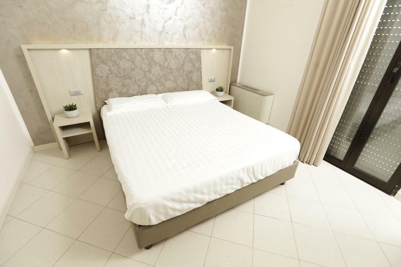 Residenza Sol Holiday Ρίμινι Εξωτερικό φωτογραφία
