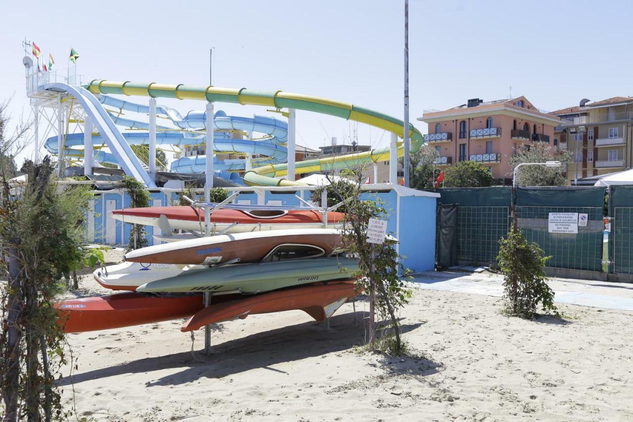 Residenza Sol Holiday Ρίμινι Εξωτερικό φωτογραφία
